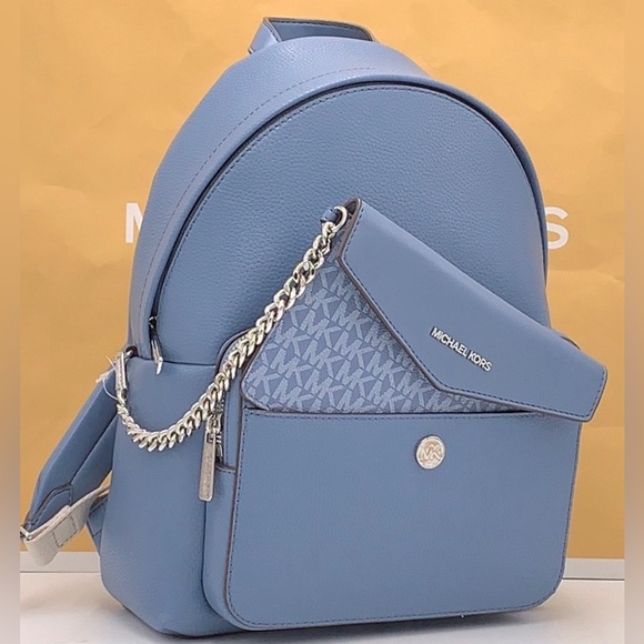 Michael Kors Maisie Medium Pebbled Leather 2 in 1 Backpack - Picture 1 of 4